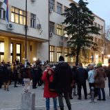 Zrenjaninski poštari traže smenu upravnika 13