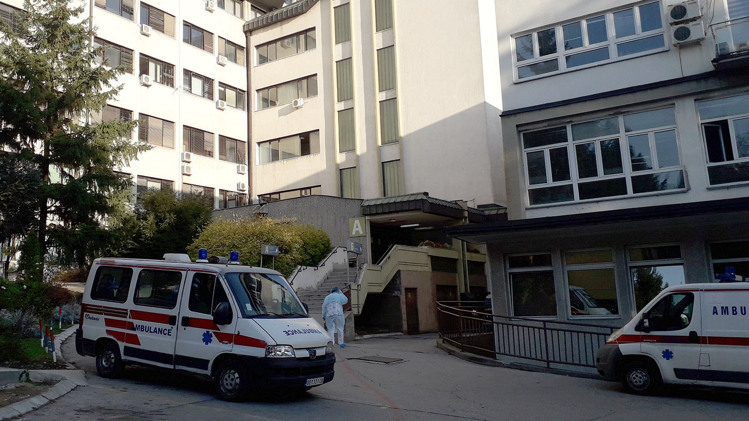 Užice: Bolnica se brzo popunjava, raste i broj zaraženih zdravstvenih radnika 1