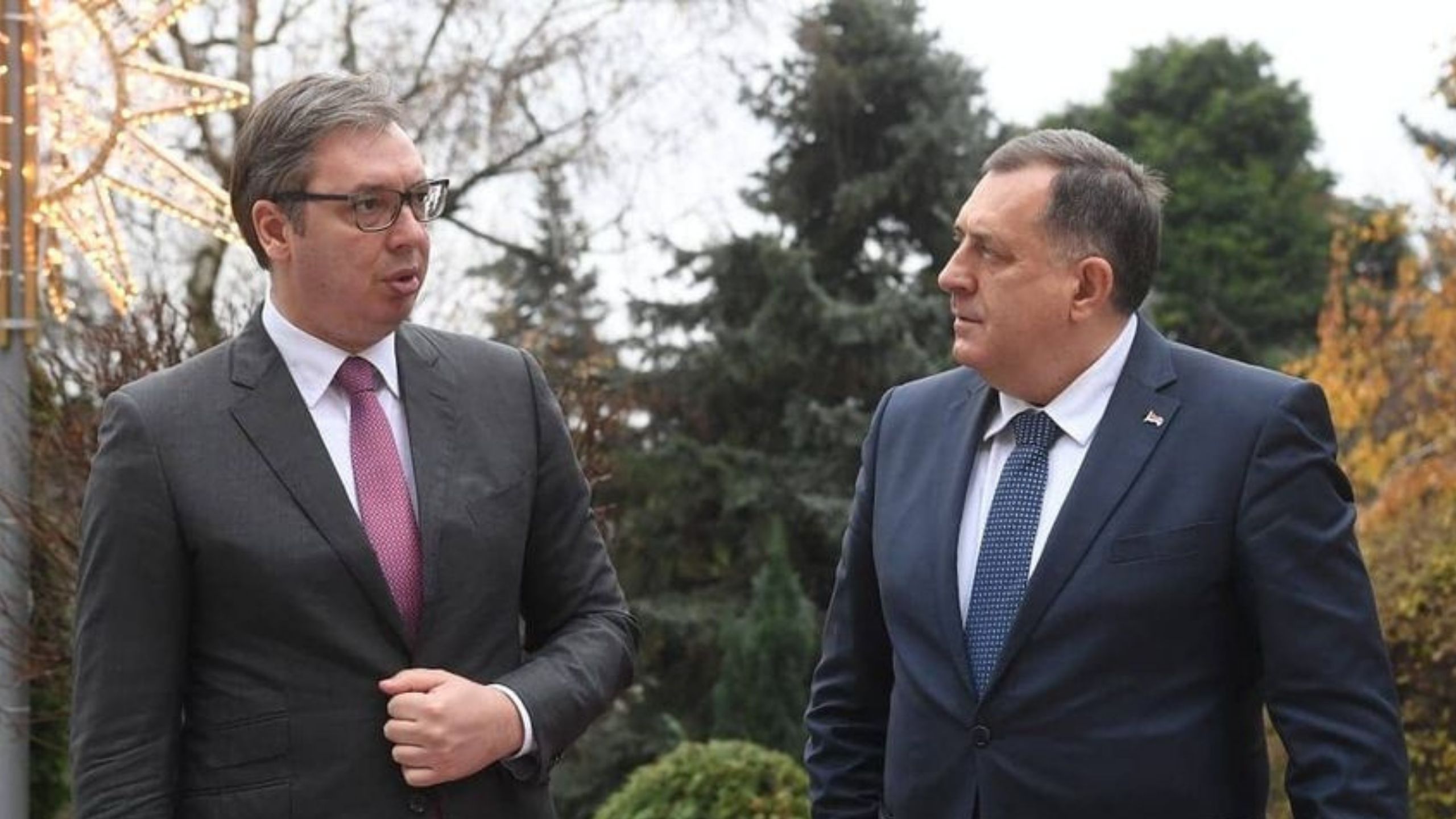Vučić zatražio da se prekine sa pretnjama ukidanjem Republike Srpske 1