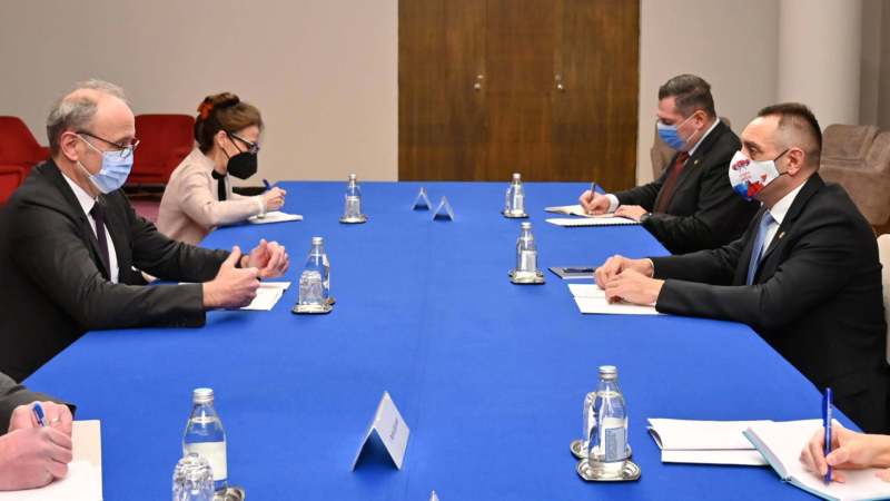 Vulin: Udruženim snagama Srbije i Francuske može se suprotstaviti terorizmu 1