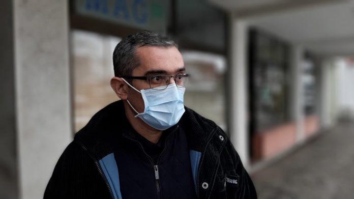 Infektolog Nenad Ristović vratio medalju za zasluge u borbi protiv korona virusa 1