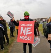 Održan još jedan skup protiv "Novog Sada na vodi" - "Vidi, gari, opasulji se!" (VIDEO, FOTO) 14