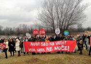 Održan još jedan skup protiv "Novog Sada na vodi" - "Vidi, gari, opasulji se!" (VIDEO, FOTO) 6