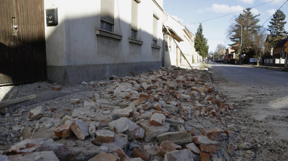 Na području Petrinje, Gline i Siska do sada prijavljeno oko 45.000 oštećenih objekata 1