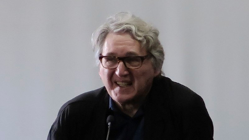 Vikiliks: Pobuna činovnika 1