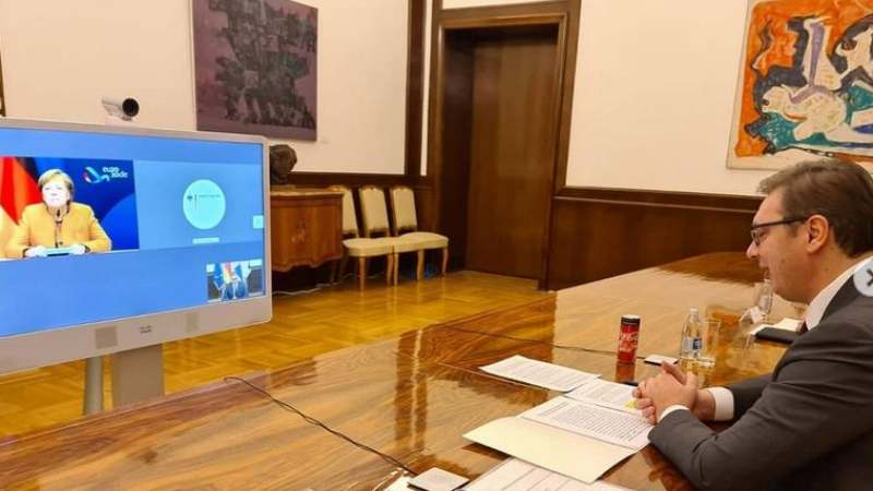 Vučić u telefonskom razgovoru sa Merkel o vakcini i razgovorima sa Prištinom 1