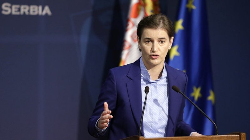 Brnabić za nemački Fokus: Srbija ne politizuje pitanje vakcina 1