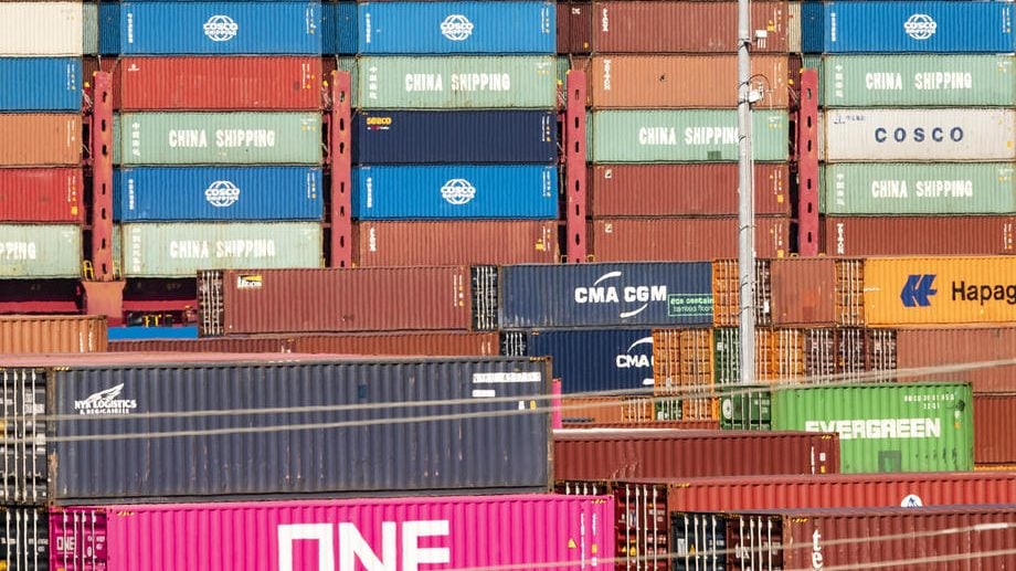 Volstrit džurnal: Kineski izvoz obara rekord 1