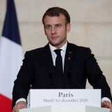 Makron i Putin razgovarali o odnosima NATO-Rusija i o Maliju 1