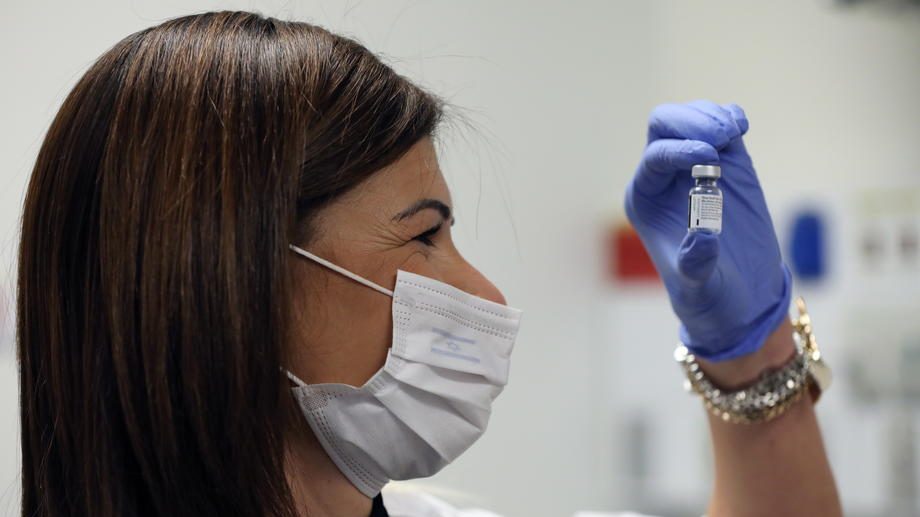 Odobrenje za vakcinu Moderne i pre 6. januara? 1