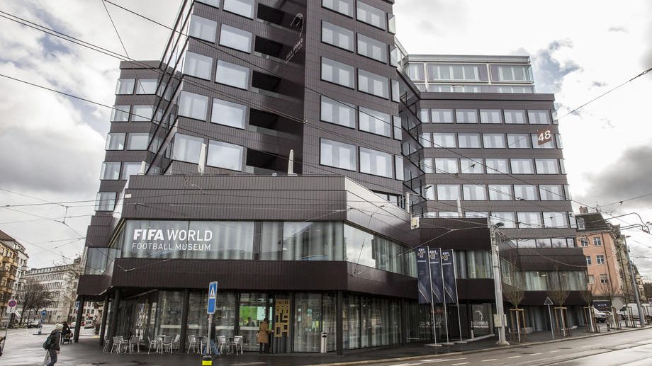 Krivična prijava protiv Blatera zbog muzeja fudbala u Cirihu 1