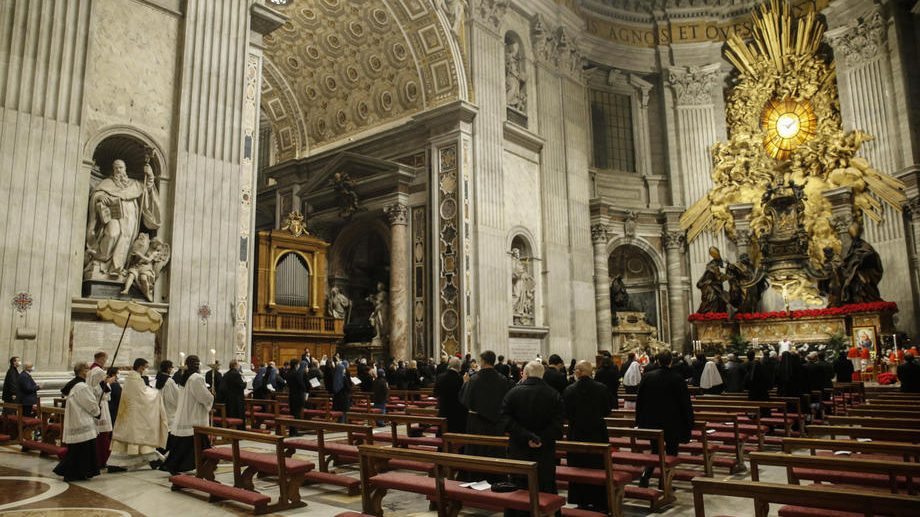Papa Benedikt XVI priznao da je dao lažnu izjavu o seksualnom zlostavljanju u crkvi 1