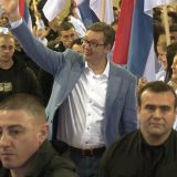 Vlast upregla i Deda Mraza u kampanju protiv opozicije 7