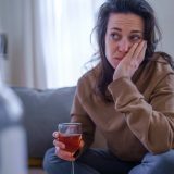 Korona virus i alkoholna pića: „Za neke ljude čini se da je alkohol odgovor na borbu sa izolacijom“ 5