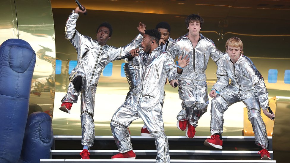 Sa brojnim članovima, Brokhempton mnogi smatraju modernim Vu-Teng Klanom