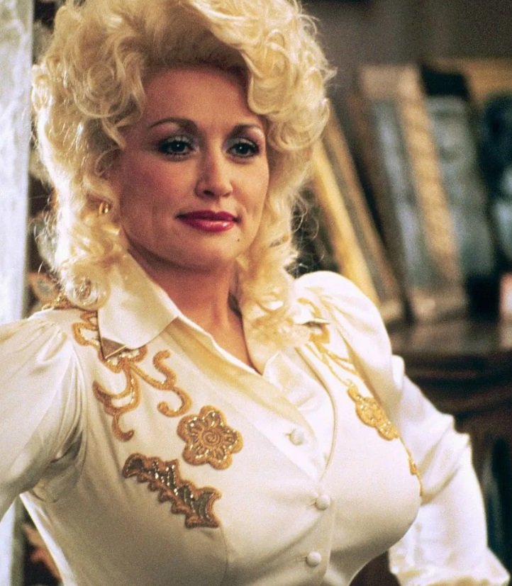 Muzika, žene i Amerika: Zašto je Doli Parton najvoljenija svetska zvezda 5 Parton je kombinovala ljubav prema glamuru sa spremnošću da se našali na sopstveni račun