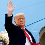 Amerika i inauguracija predsednika: Tramp pomilovao Stiva Benona, bivšeg savetnika optuženog za prevaru 3