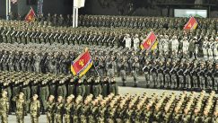 Vojna parada za kraj kongresa Radničke partije Severne Koreje (FOTO) 2