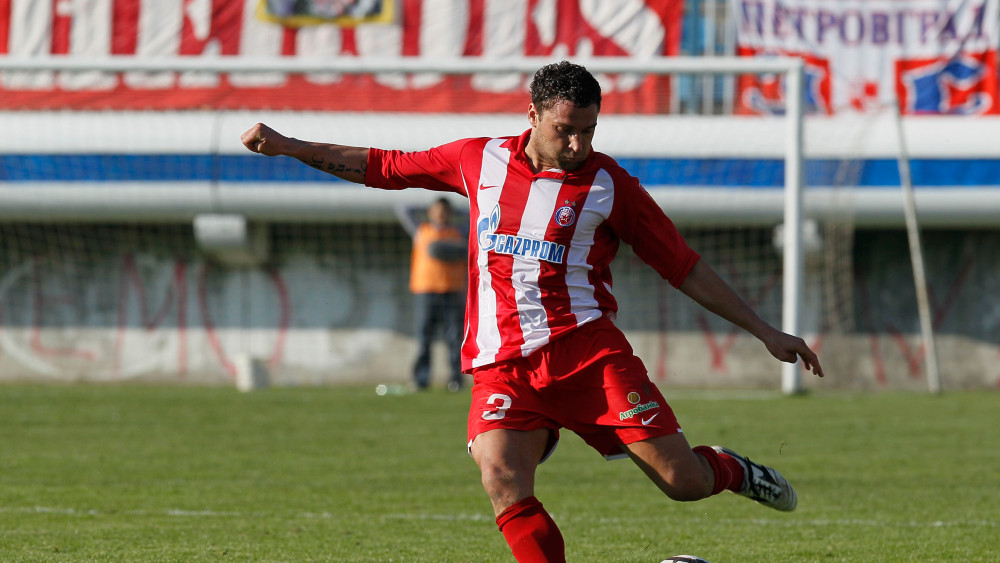 Katai u timu, Tošić na čekanju 1