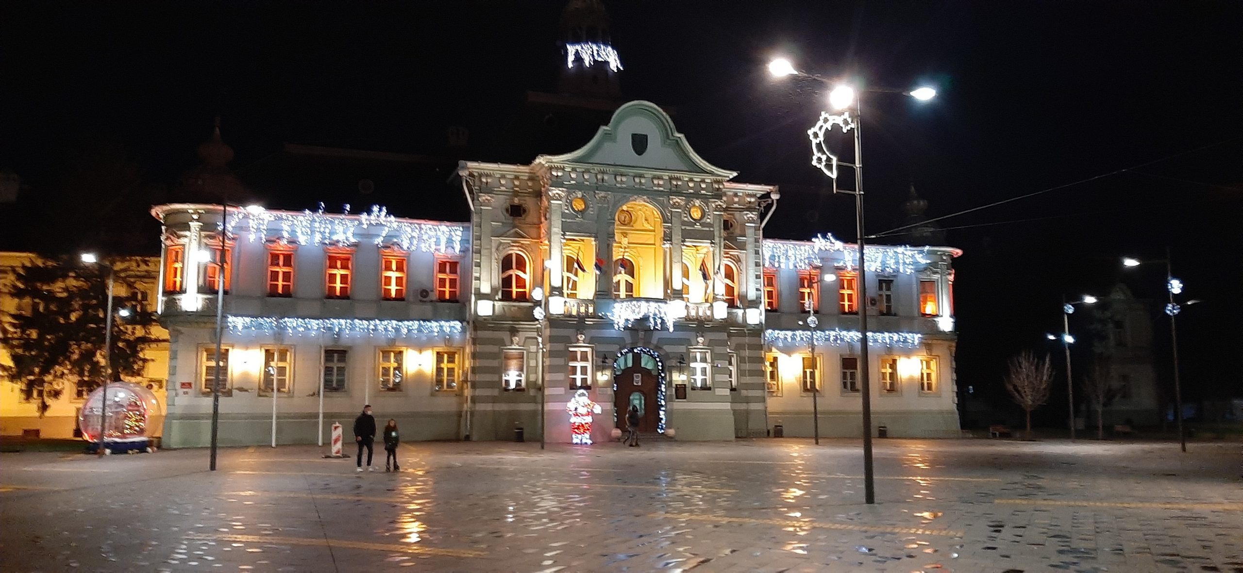 Zrenjanin obezbedio paketiće za decu bolničara 1
