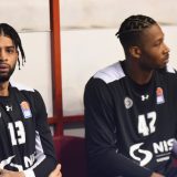 Za spas obraza i sezone 7