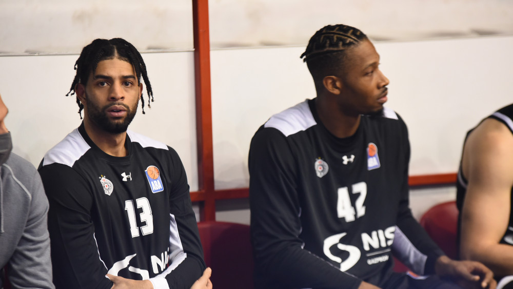 Za spas obraza i sezone 1