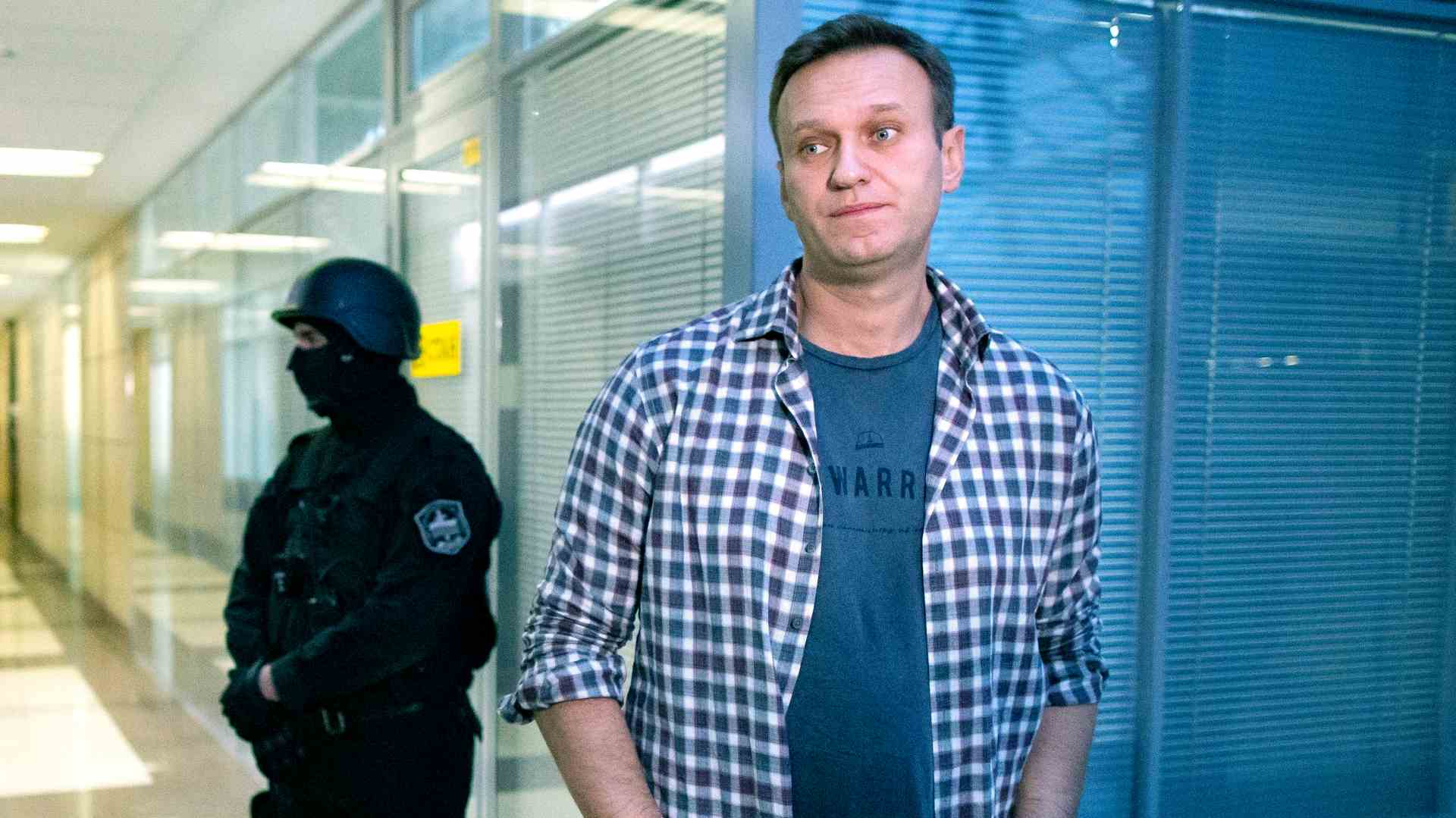 Alekseju Navaljnom preti zatvor ako se vrati u Rusiju 1