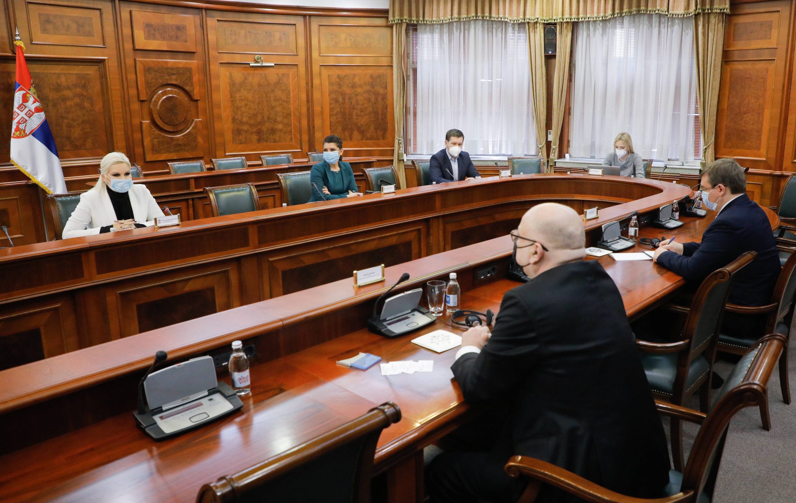 Mihajlović sa predstavnicima ruske kompanije o revitalizaciji Hidroelektrane Đerdap 1 1