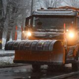 Raskvašen sneg na više puteva, opasnost od poledice zbog niskih temperatura 9