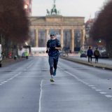 AFP: U svetu 1.835.824 umrlo od korona virusa 15