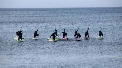Warm weather in Athens Vruć talas u Grčkoj: 28 stepeni, Grci masovno na plažama (FOTO) 4
