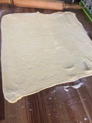 Vege recept: Rollgapčići sa dimljenim veganskim kačkavaljem 8