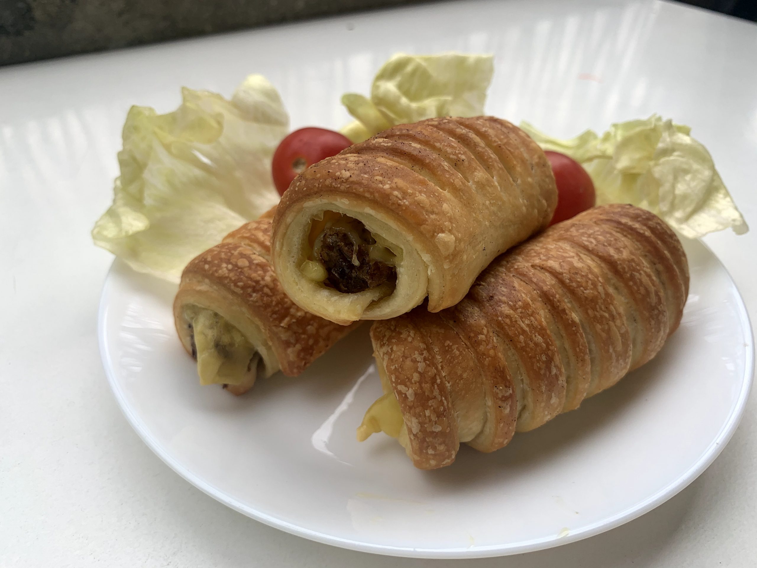 Vege recept: Rollgapčići sa dimljenim veganskim kačkavaljem 1