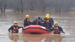 MUP evakuisao 85 osoba iz poplavljenih objekata (FOTO) 4