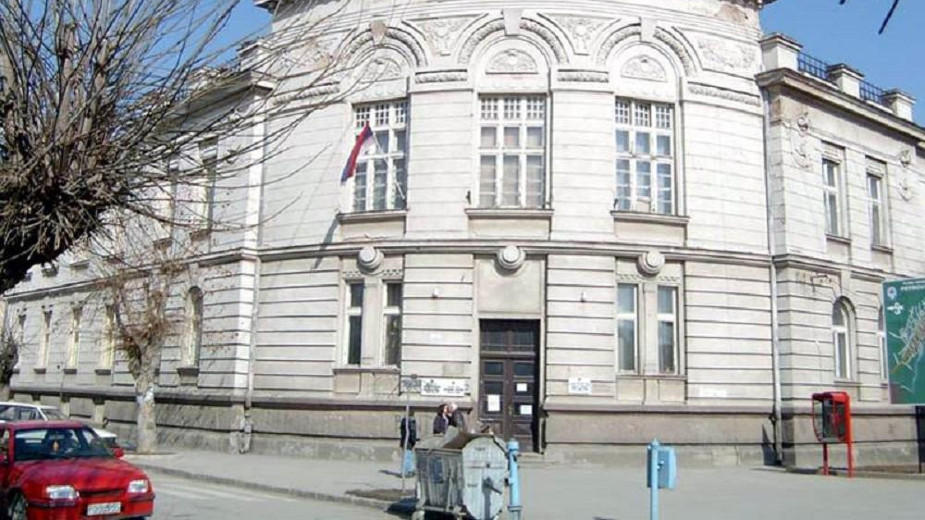 Veći roditeljski dodatak​ u Petrovcu na Mlavi 1