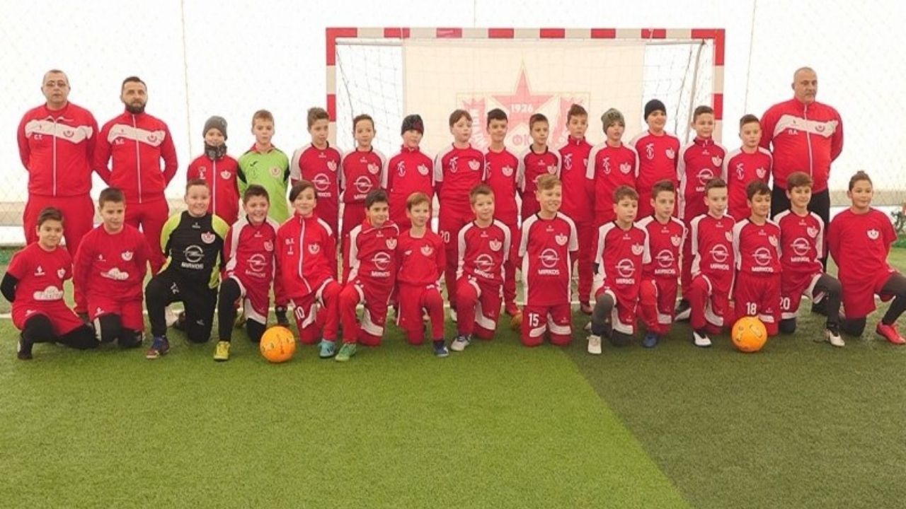 Sportska oprema za pionire FK “Mladi radnik” u Požarevcu 1