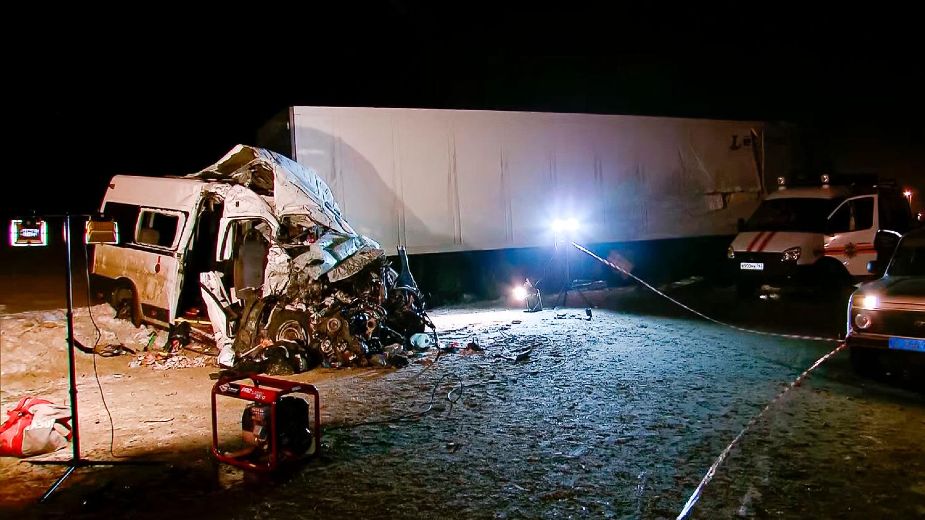 Rusija: U sudaru kamiona i minibusa poginulo 12 osoba 1