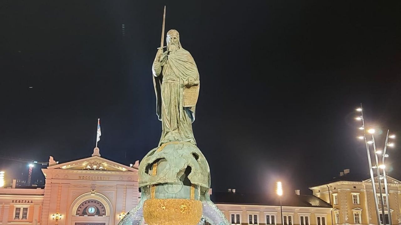 Priveden strani državljanin zbog sumnje da je oštetio spomenik Stefanu Nemanji 1