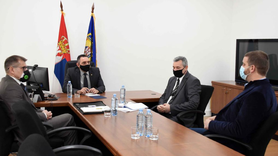 Vulin sa gradonačelnikom Kragujevca o unapređenju bezbednosti 1