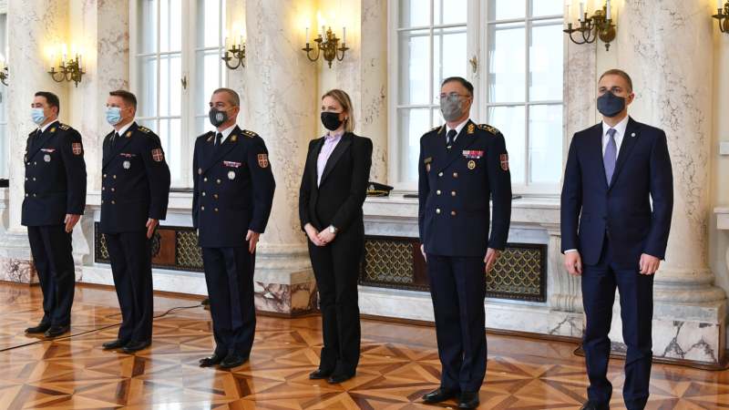 Stefanović uručio odlikovanja pripadnicima Ministarstva odbrane i Vojske Srbije 1