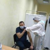 Masovna vakcinacija na šest punktova na zatvorenom bazenu u Pirotu 6