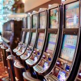 "Od penzije vraćam njegove kladioničarske dugove": Kockanje razara porodice u Crnoj Gori 8