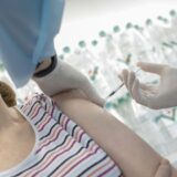 Bez gužvi za vakcinaciju u Nišu, Tiodorović pozvao firme da daju popuste vakcinisanim 9