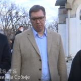 Pred Vučićem u Kragujevcu samo mikrofoni RTS, Pinka i Tanjuga 5