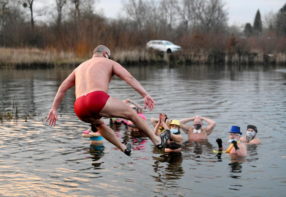 Kako je protekao prvi dan 2021. godine u svetu (FOTO) 6 Kako je protekao prvi dan 2021. godine u svetu (FOTO) 6