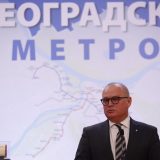 Poziv na vakcinaciju kao početak izborne kampanje 14