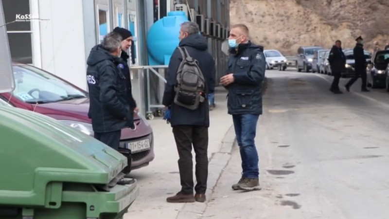 Novinarka RTS: Ne znamo zašto smo zadržani 1