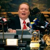 Pornografija i Amerika: Lari Flint, osnivač časopisa Hasler, preminuo u 78. godini 5