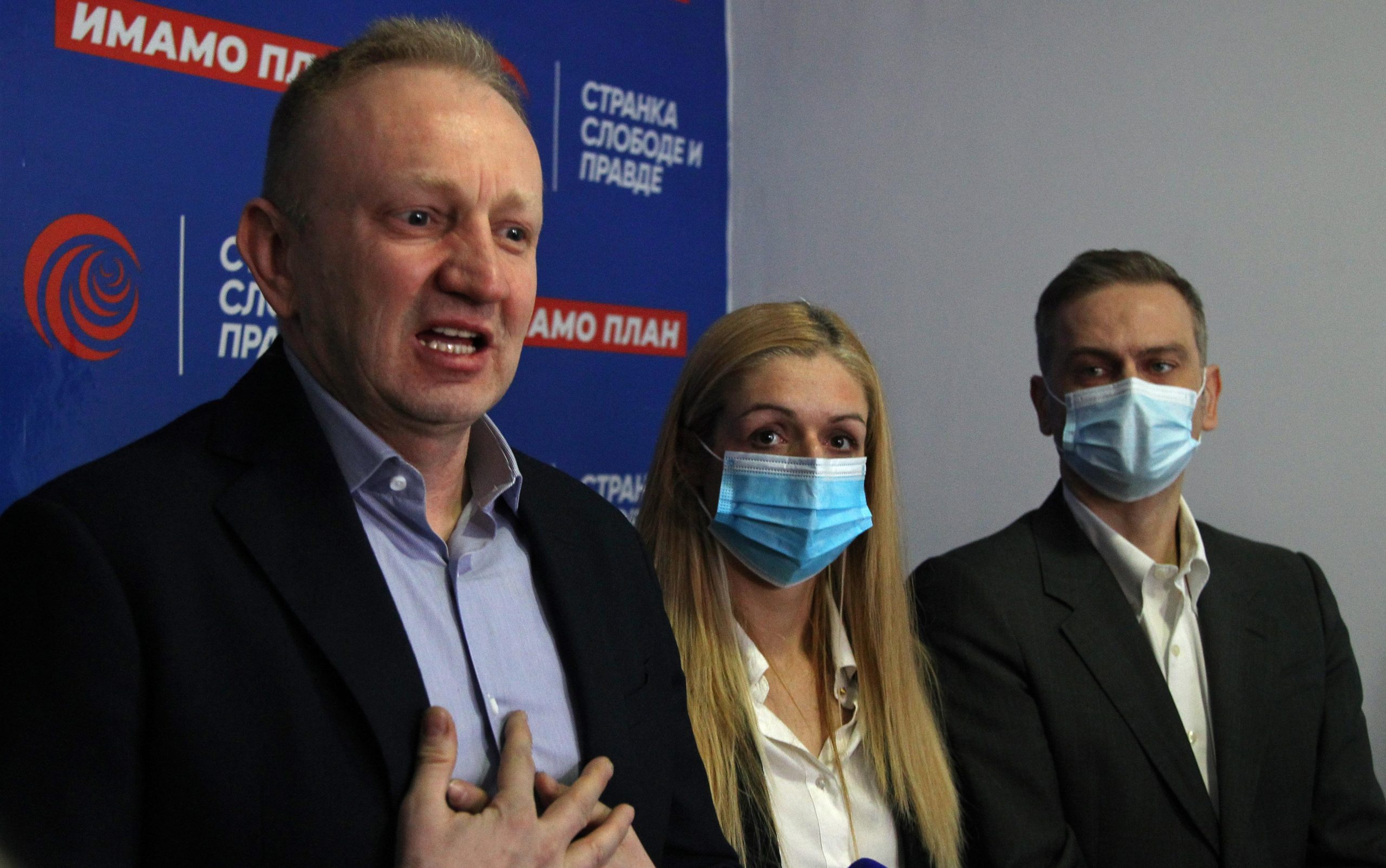 Đilas: Vreme je da ljudi koji su protiv vlasti prestanu da se dele 1