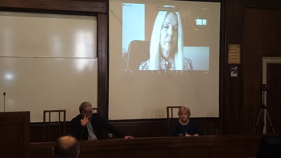 Čemu služe javni servisi? 1